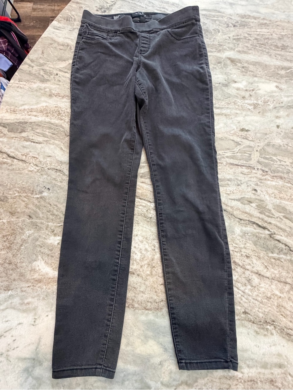 Nine West Jeans Pull-On Skinny Jeans Women’s 8 Black Stretch Mid Rise Jeggings